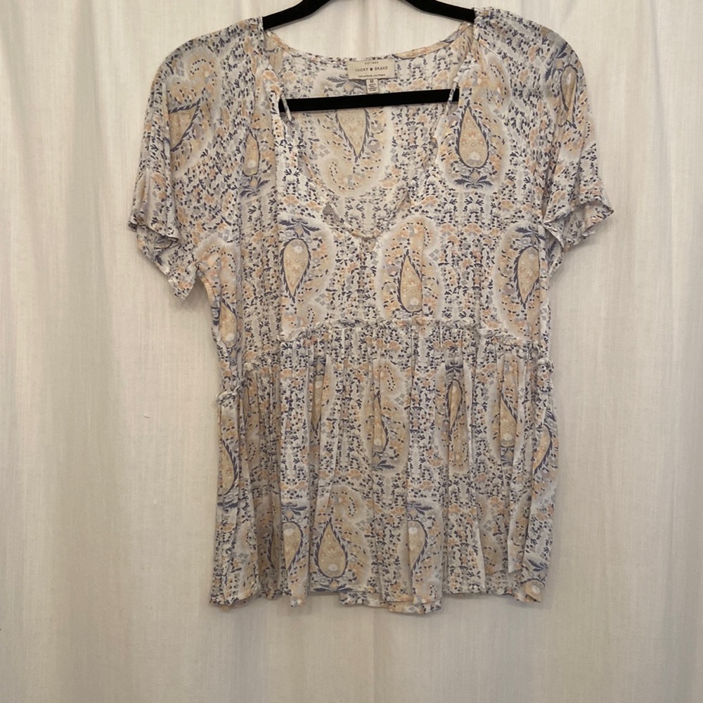 Lucky Brand too, worn once. In great condition. Beautiful neck detail!